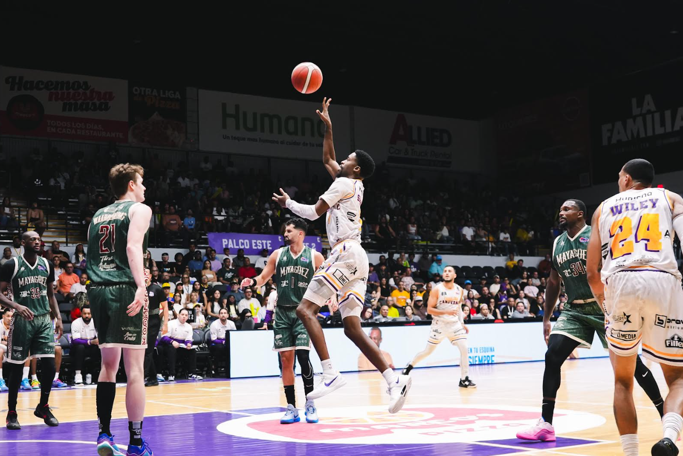 Gigantes clasifican a la postemporada 2025 del BSN